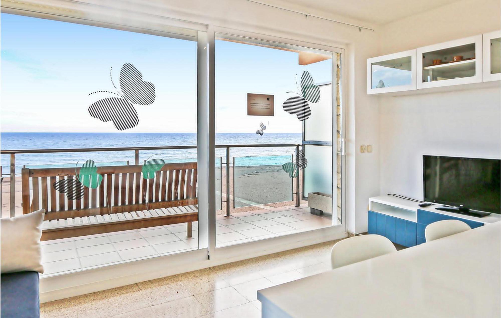Awesome Apartment In Santa Susanna With Kitchen Buitenkant foto